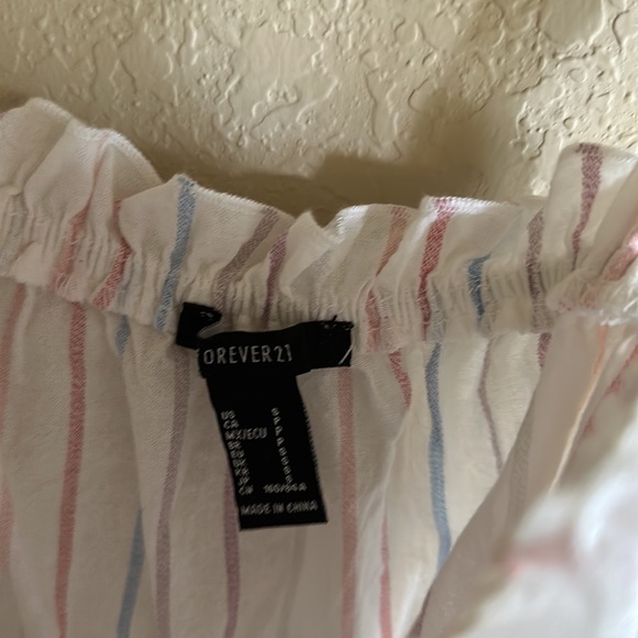 Small forever 21 top size small - Picture 2 of 3